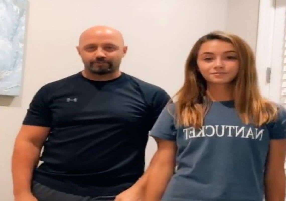 אביה של כוכבת טיק-טוק בת 14 חיסל את הסטוקר שניסה לפרוץ לביתה עם רובה ציד