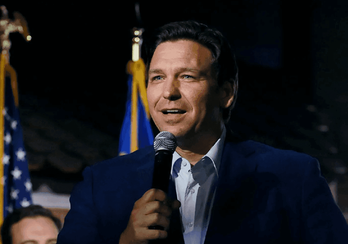 מושל רפובליקני תוקף את דה-סנטיס והמדיניות כלפי דיסני: "אני לא מסכים עם הגישה שלו"