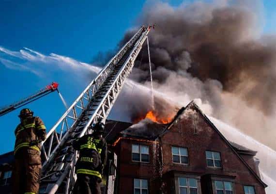 וושינגטון די. סי.: גבר בן 74 חולץ מהריסות בית האבות לאחר 5 ימים