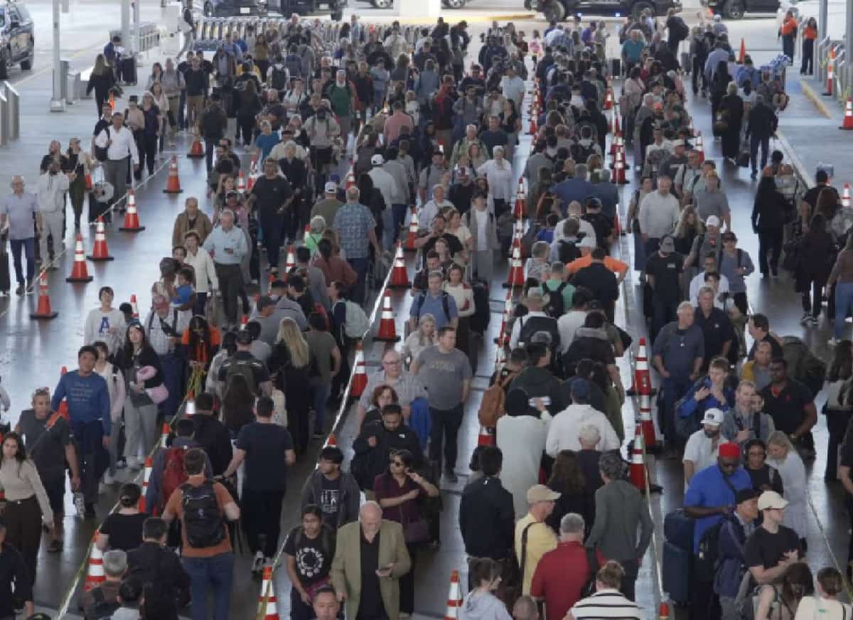 הסנאט מאשר מימון לרוב משרד ביטחון המולדת — לקראת סיום משבר שדות התעופה