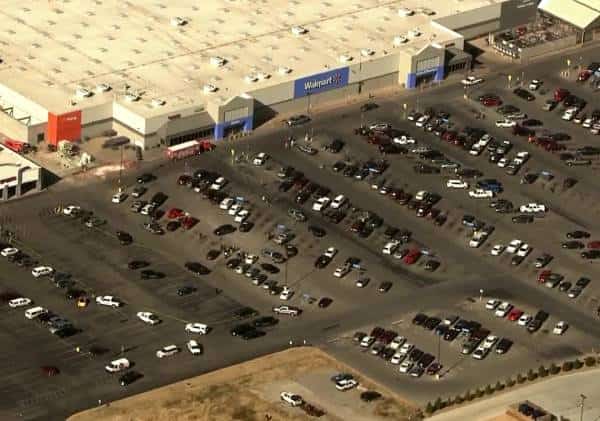 הרוגים בתקרית ירי בסניף וולמארט