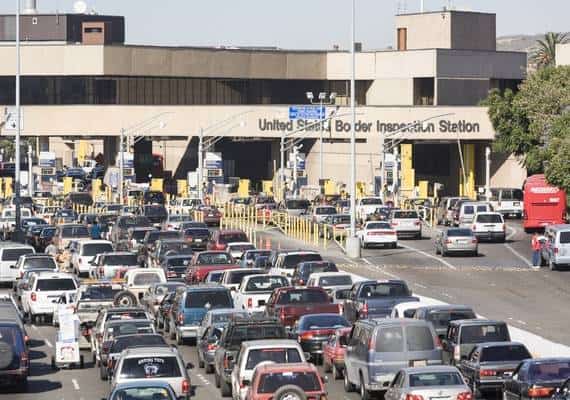 אירוע בגבול מקסיקו: אזרח אמריקני ניסה לברוח חזרה לארה"ב וגרם לתאונה ענקית