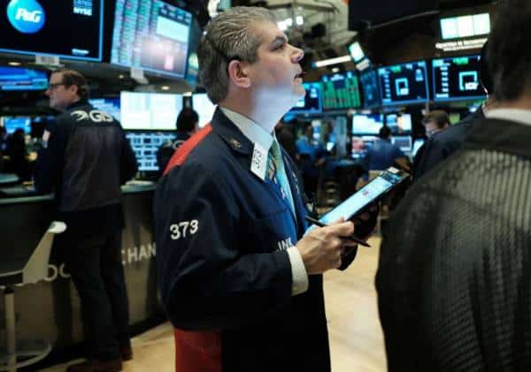 שר האוצר האמריקאי רמז על חלוקת כסף לתושבים, הבורסה הגיבה בעליות חדות