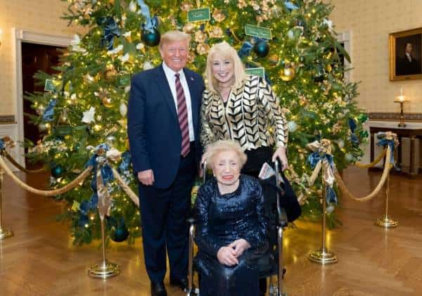 3 שבועות לפני יום הולדתה ה-103: ניצולת השואה נפטרה לאחר שנפצעה בדרכה למסיבת חנוכה בבית הלבן