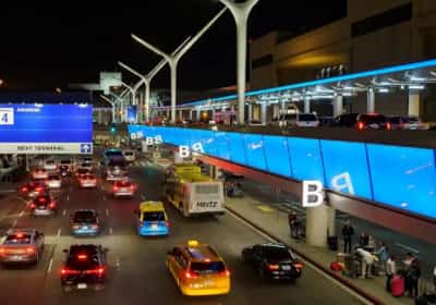 כי לוס אנג'לס לא יקרה מספיק: שדה"ת מייקר משמעותית את הכניסה לטרמינלים