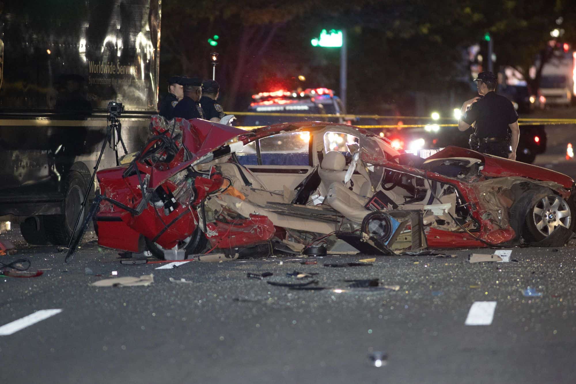 נערה בת 14 בב.מ.וו נהרגה בתאונת דרכים קשה בקווינס