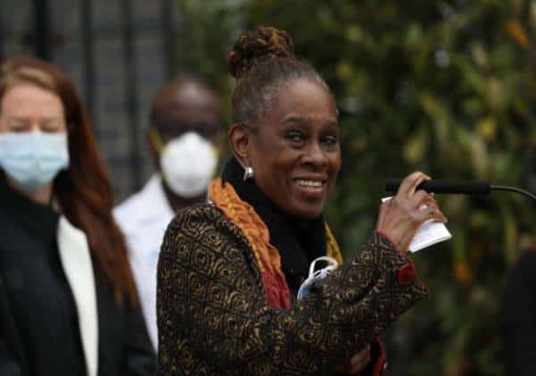 עוד הקצנה בניו יורק, אשת ראש העיר: "העיר תהיה גן עדן ללא שוטרים"