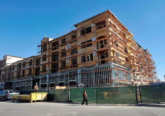 דוח מיוחד חושף:  98 אחוזים מכלל הרשויות ברחבי מדינת קליפורניה כשלו בפתרון מצוקת הדיור