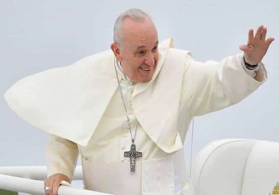שגריר הוותיקן לוושינגטון לשעבר: על האפיפיור להתפטר בעקבות ההתעללויות המיניות