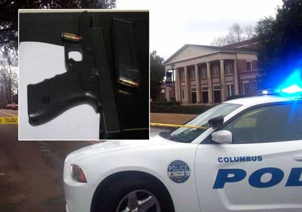 בזכות הערנות של הורה: בן 6 נתפס עם אקדח בבית הספר