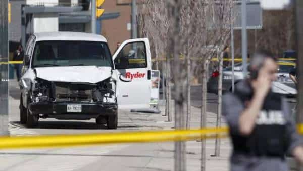 דיווח: 9 הרוגים ועשרות פצועים באירוע דריסה בטורונטו 