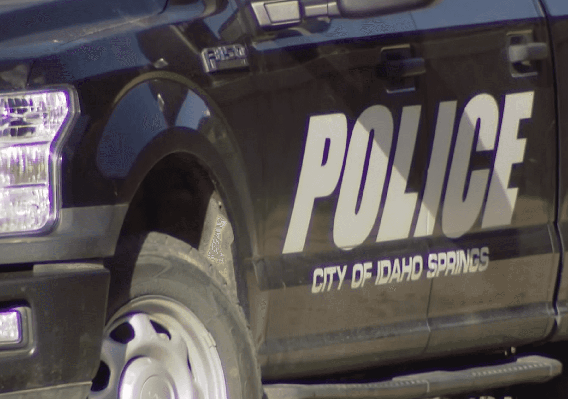 אדם חירש הוכה ונעצר על ידי שוטרים – כי לא הצליח להבין את הפקודות שלהם