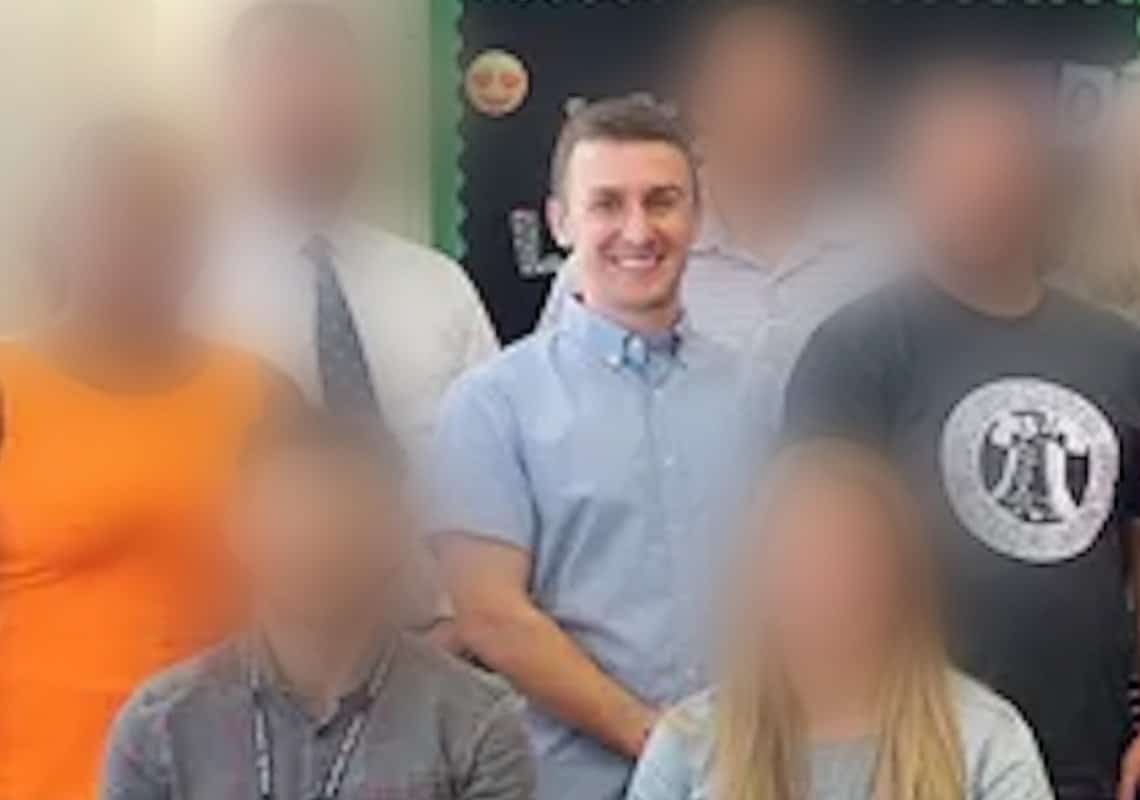 מורה התחזה לנערה בת 17 ברשתות החברתיות ושכנע קטינות לשלוח תמונות עירום