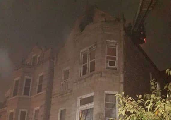 אסון בשיקגו: 8 הרוגים בשריפה שפרצה בבית, ביניהם 6 ילדים