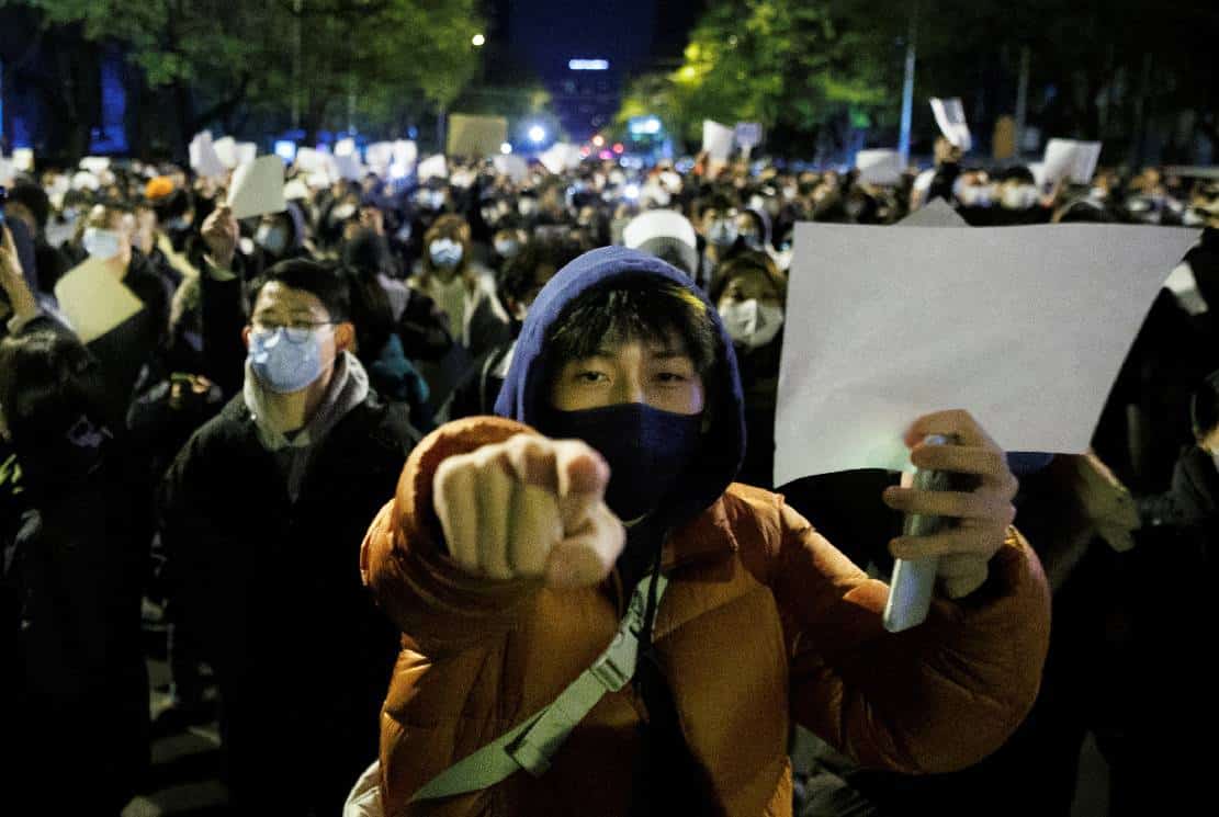  סין על סף מהפכה? "ההפגנות הכי גדולות שנראו מזה 30 שנים"