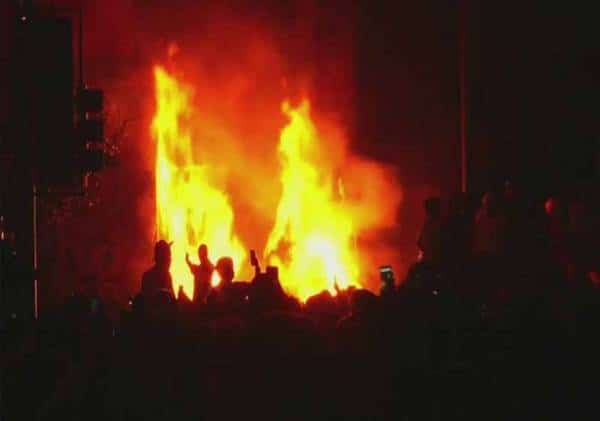 מהומות ג'ורג' פלויד: תחנת משטרת מיניאפוליס הועלתה באש, חיילי המשמר הלאומי בדרך 