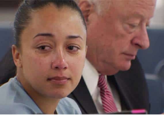 המאבק הצליח: הרגה את האנס ששכר אותה כקטינה בתור שפחת מין וכעת תצא לחופשי