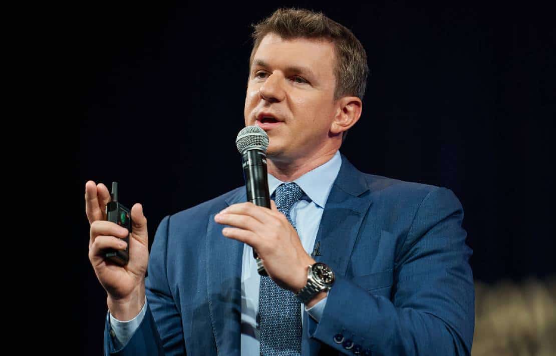 מייסד ומנכ"ל Project Veritas, ג'יימס אוקיף, פוטר מהארגון שהקים