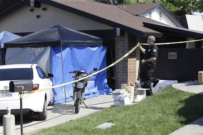 במחיר מציאה מרוצח סדרתי: נמכר ביתו של מי שהטיל אימה על קליפורניה