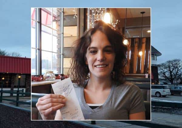 לכבוד השנה החדשה: מלצרית קיבלה טיפ של 2,020 דולר