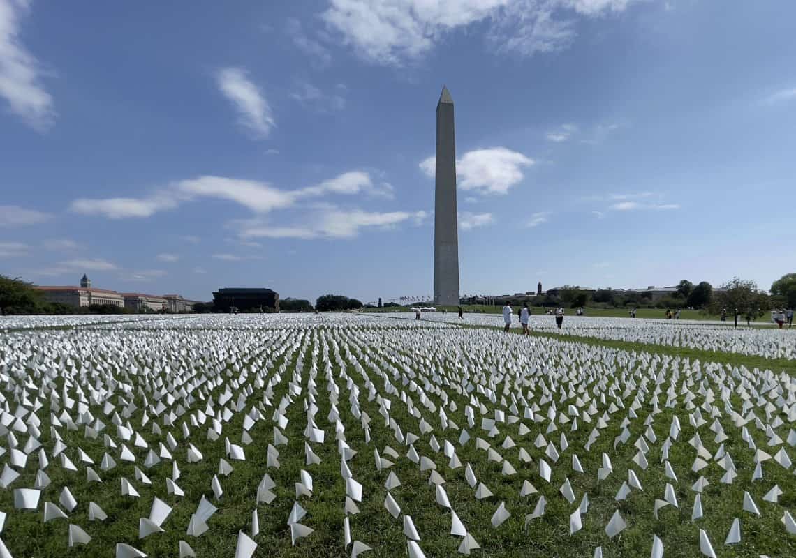 ארה"ב מתקרבת למיליון מתים מקורונה: "נעשו טעויות רבות בתחילת המגפה"