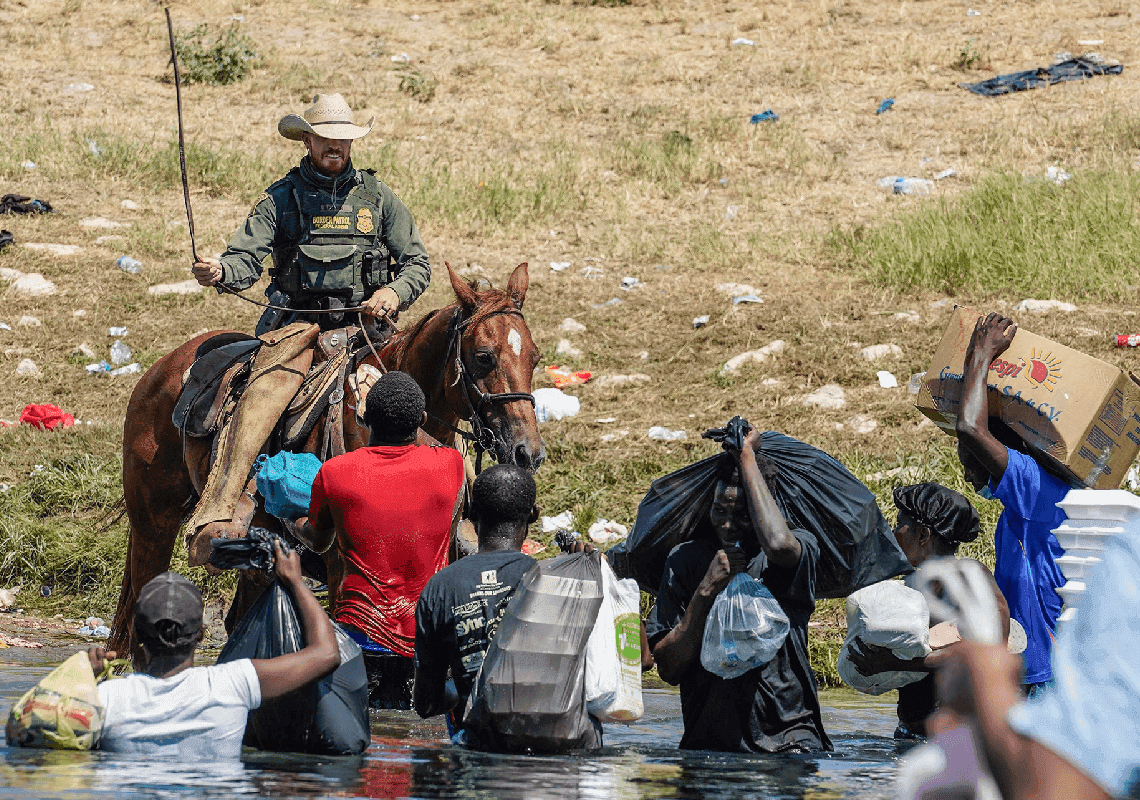 טקסס: סוכני הגירה "הפעילו כוח מופרז" כאשר הדפו מהגרים מהאיטי
