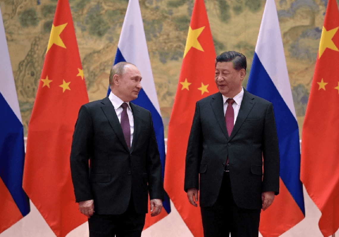 סין לא מגנה את רוסיה – וארה"ב מזהירה: "העולם צופה"