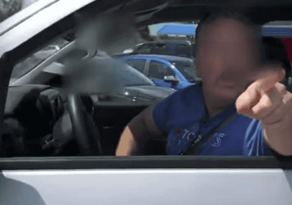 "אני גזען, אני אהרוג את הילדים שלך קודם", צפו בסרטון המזעזע