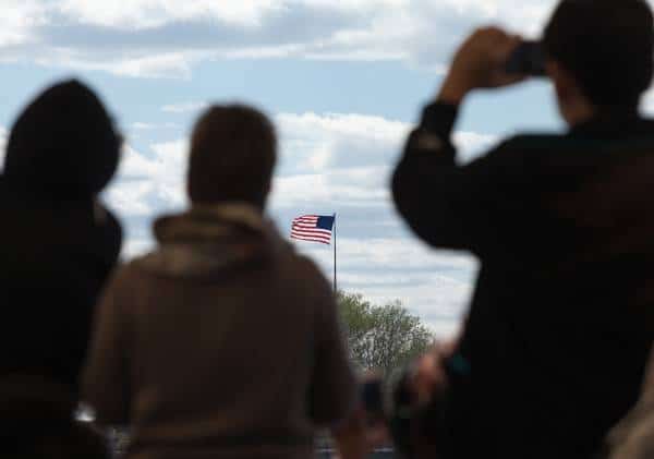 ממשל טראמפ ממשיך במאבק נגד המסתננים: כמות הפליטים שיוכנסו למדינה תוגבל