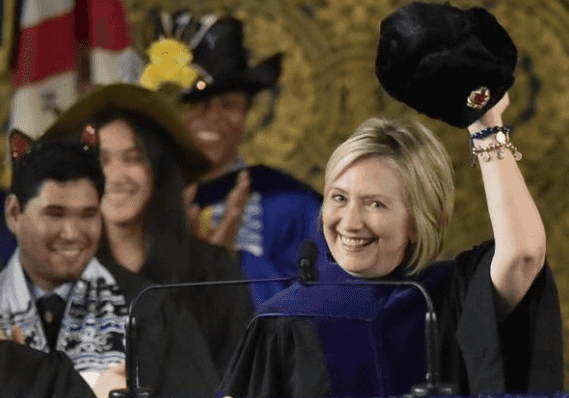 הילארי קלינטון: הדמוקרטיה האמריקנית במשבר מוחלט