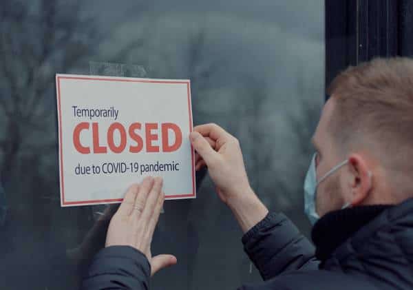 ערך חיי אדם מול בריאות כלכלית: פתיחת המשק "תציל" מיליוני משרות, אך תביא למותם של עשרות אלפים