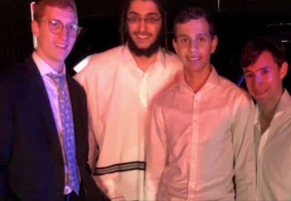 בחורי הישיבה הצילו טובע - ואז גילו שהוא נאצי