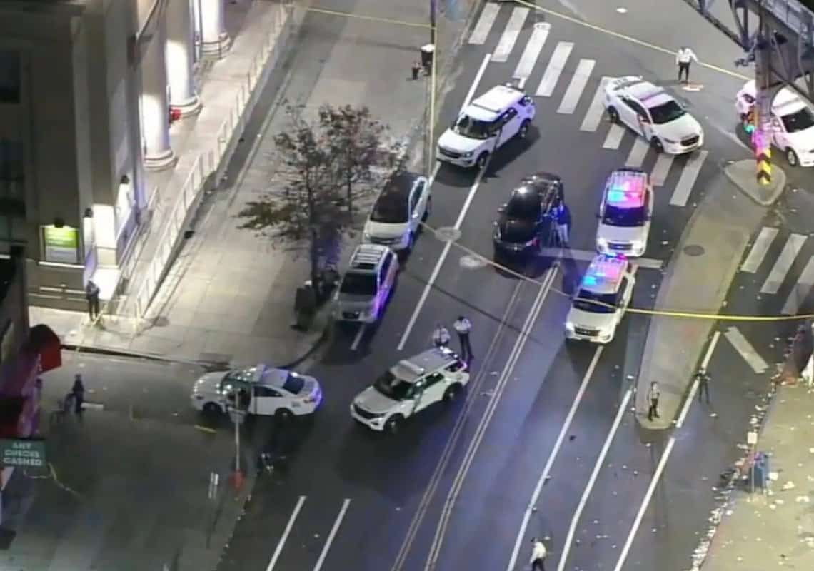 אלמונים פתחו באש לעבר בר בפילדלפיה, 9 נפגעו