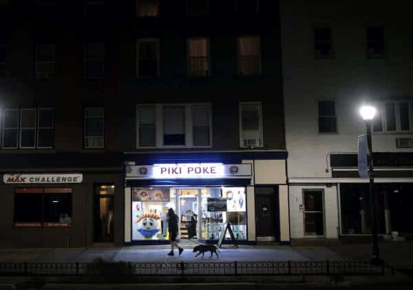 המדינה שהפכה למוקד ההתפרצות העוצמתית ביותר בארה"ב אחרי ניו יורק: "גם לברוח מפה אי אפשר, אנחנו נחשבים מצורעים"