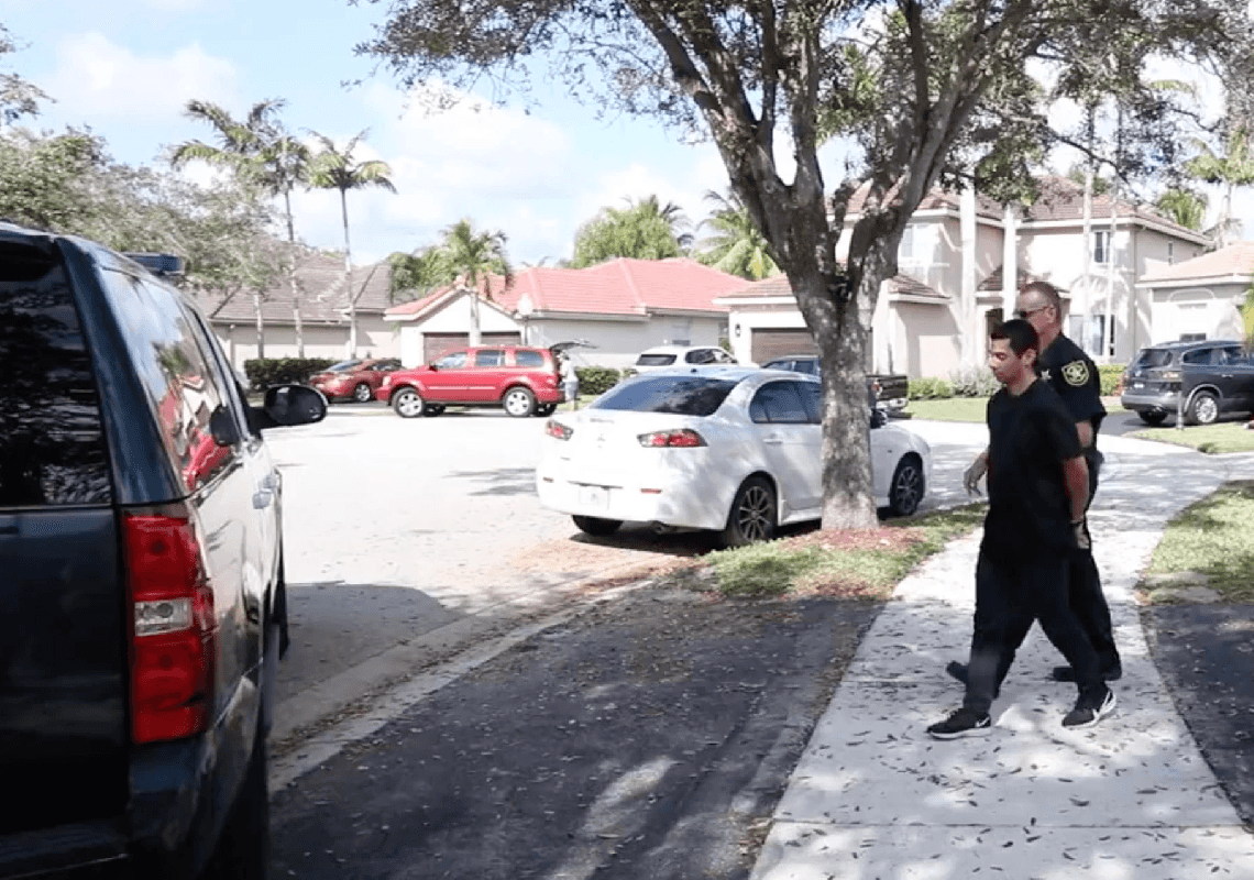 כ-15 נערים מרחבי ארה"ב נעצרו לאחר שהפיצו איומים על טבח בבתי ספר – כחלק מטרנד ויראלי