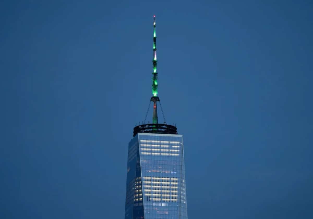 מושלת ניו יורק מעוררת סערה: הכריזה על ינואר כחודש עבור המורשת המוסלמית - ו'מגדל החירות' הואר בירוק