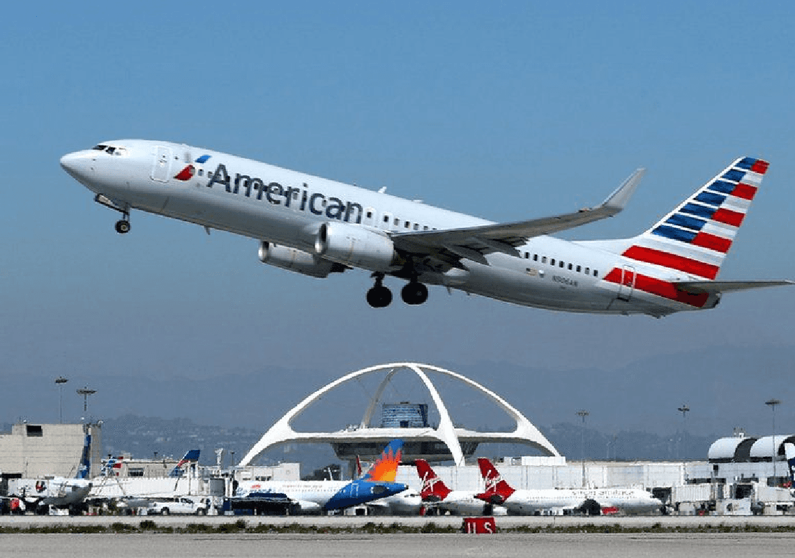 ארה"ב צפויה לשלוח עשרות מטוסים אזרחיים כדי לסייע בפינוי פליטים אפגנים