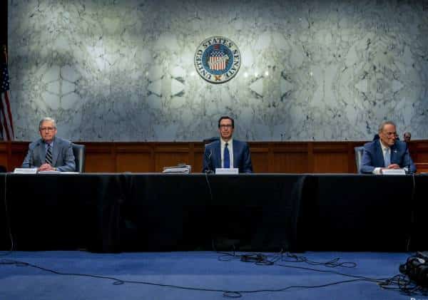 מגפת הקורונה גוברת, חקיקת סיוע החירום תקועה בסנאט