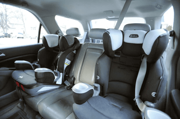 דרום קרוליינה: תינוק מת לאחר שנשכח ברכב ע"י אביו 