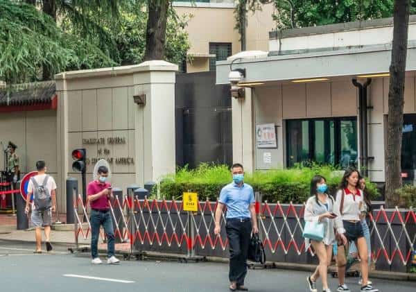 "זו אשמת ארצות-הברית": סין הורתה על סגירה מידית של הקונסוליה האמריקנית בצ'נדגו