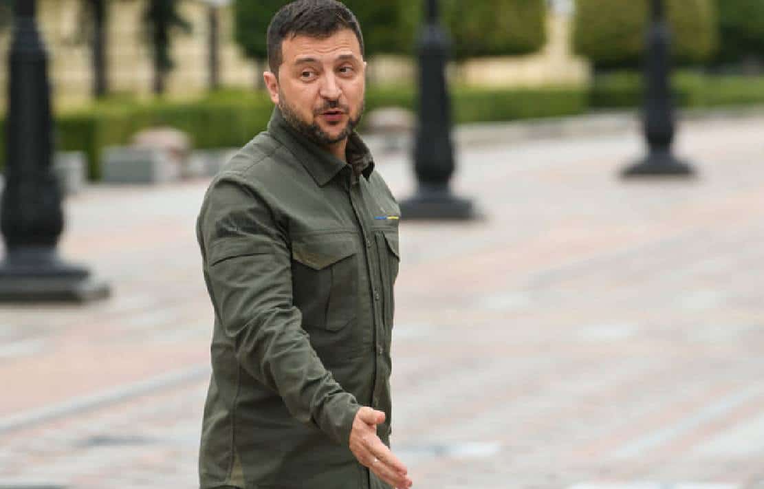 ‏80% מהאוקראינים: "הנשיא זלנסקי אשם בשחיתות במדינה" 
