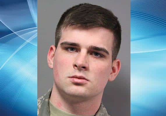 דלאוור: חייל בחיל האוויר אנס נערה בת 14