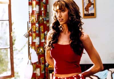 כוכבת 'אמריקן פאי' מתגרשת מבעלה ופותחת חשבון אונליפאנס