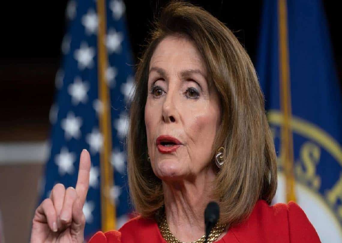 פלוסי מוערכת ב-114 מיליון דולרים - טוענת: "הקפיטליזם לא שירת היטב את ארה"ב"