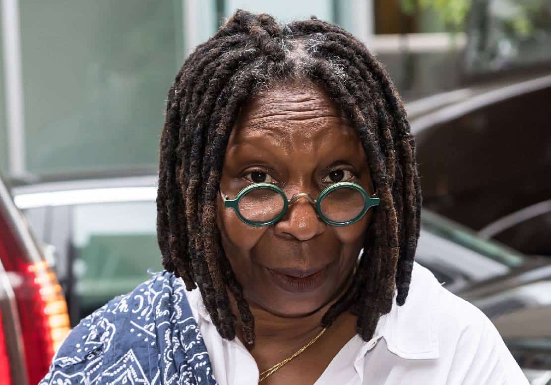 ‏וופי גולדברג: "האם אנחנו צריכים לראות גם אנשים לבנים מקבלים מכות לפני שמישהו יעשה משהו?"‏