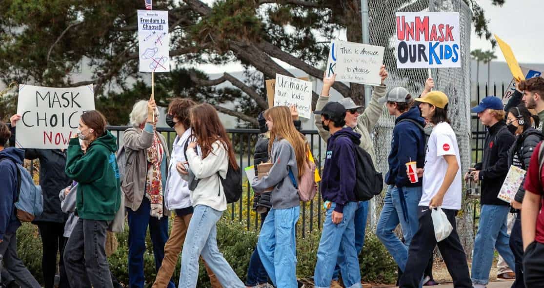 לוס אנג'לס: חובת המסכות תוחזר היום? ראשי ערים הצהירו בפומבי - "לא נציית יותר"