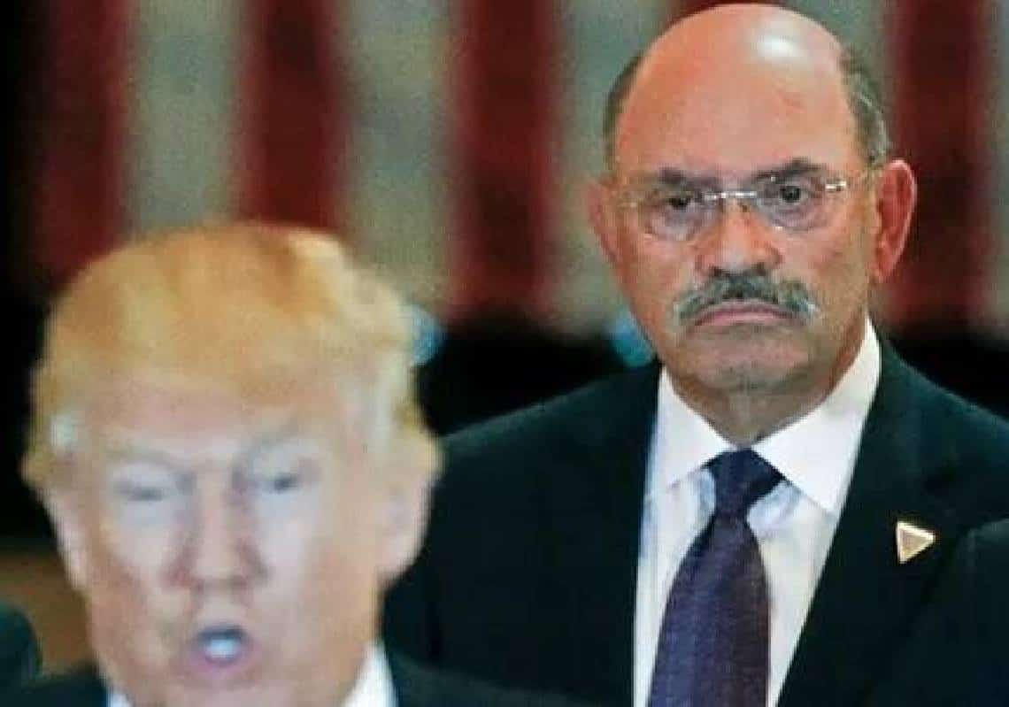 סמנכ"ל הכספים של טראמפ, אלן וייסלברג הודה באשמה ויעיד נגד 'תאגיד טראמפ'