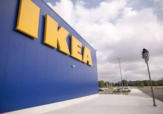 רגעי חרדה באיקאה אינדיאנה: ילד ירה באקדח שמצא בספה בחנות