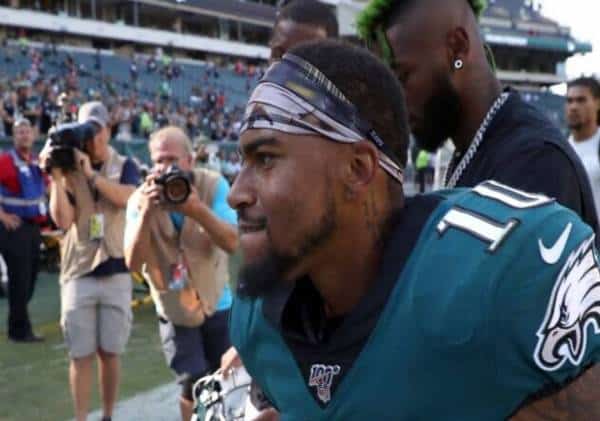 כוכב ה-NFL היה בטוח שהוא מצטט את היטלר: פרשיית הציוצים האנטישמיים מזעזעת את ליגת הפוטבול בארה"ב