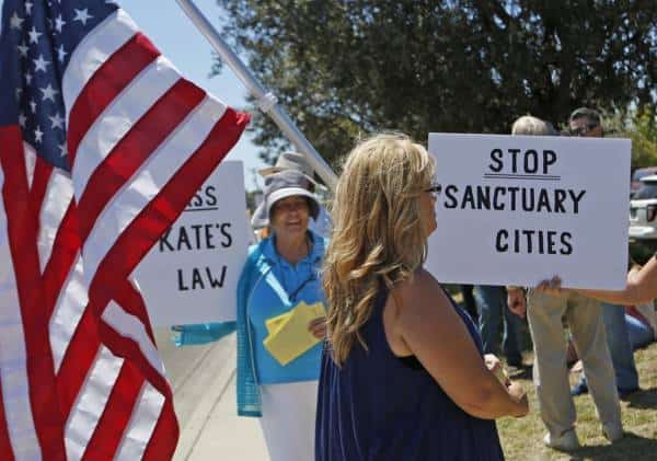 המאבק נגד "מדיניות המקלט": ניצחון משפטי ענק לממשל טראמפ